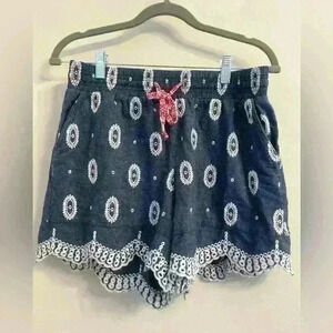 Etttwa Anthropologie Women Shorts Size XS Blue Chambray Eyelet Embroidered.